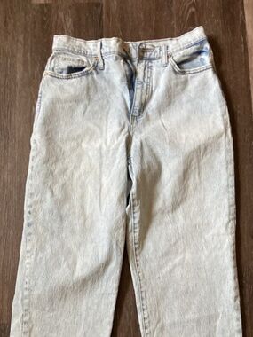 Universal Thread Jeans